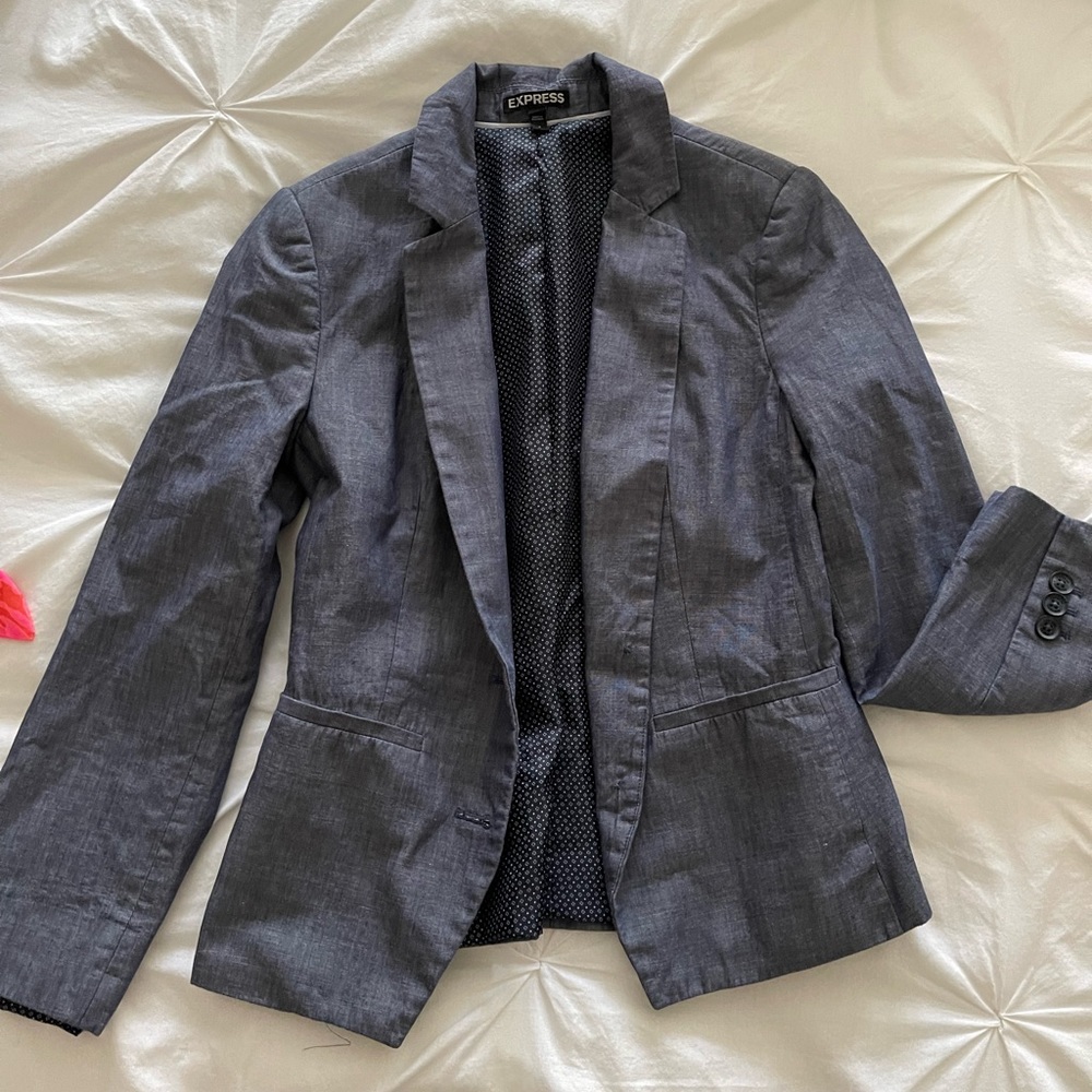 EXPRESS blazer in a blue Jean color - size 2.